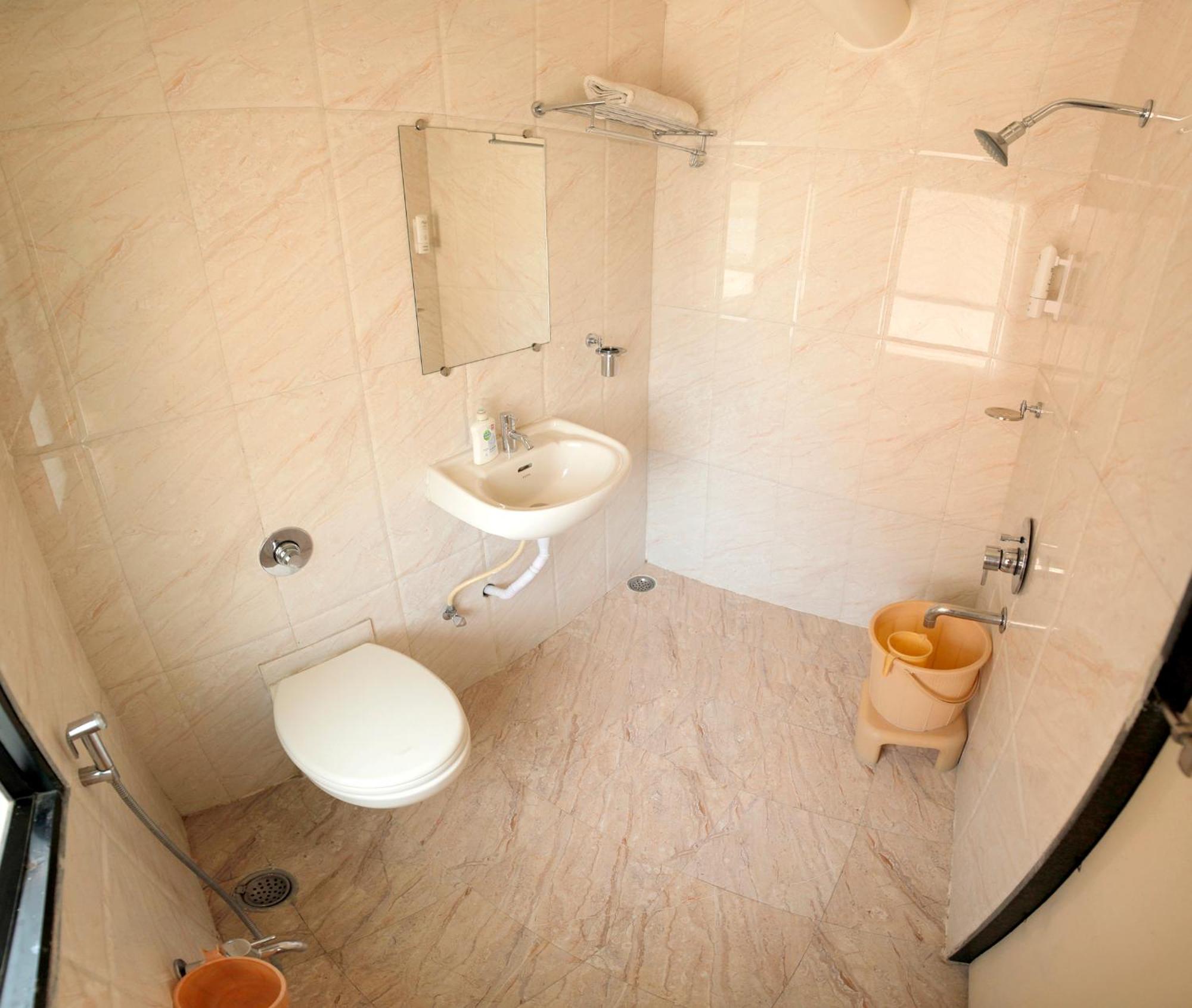Hotel Gurjas Aurangabad  Ngoại thất bức ảnh